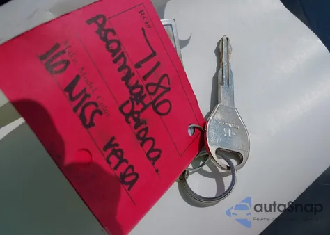 2016 Nissan Versa 1.6 S z USA, uszkodzony, nr VIN 3N1CN7AP0GL826205